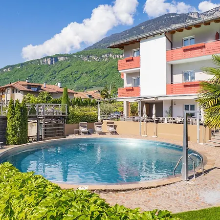 Hotel Garni Erika Tramin an der Weinstraße
